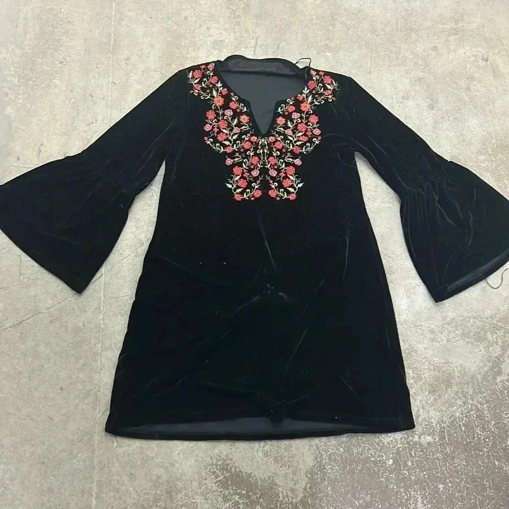 Vintage velour velvet embroidered‎  dress with bell sleeves whimsigoth grunge